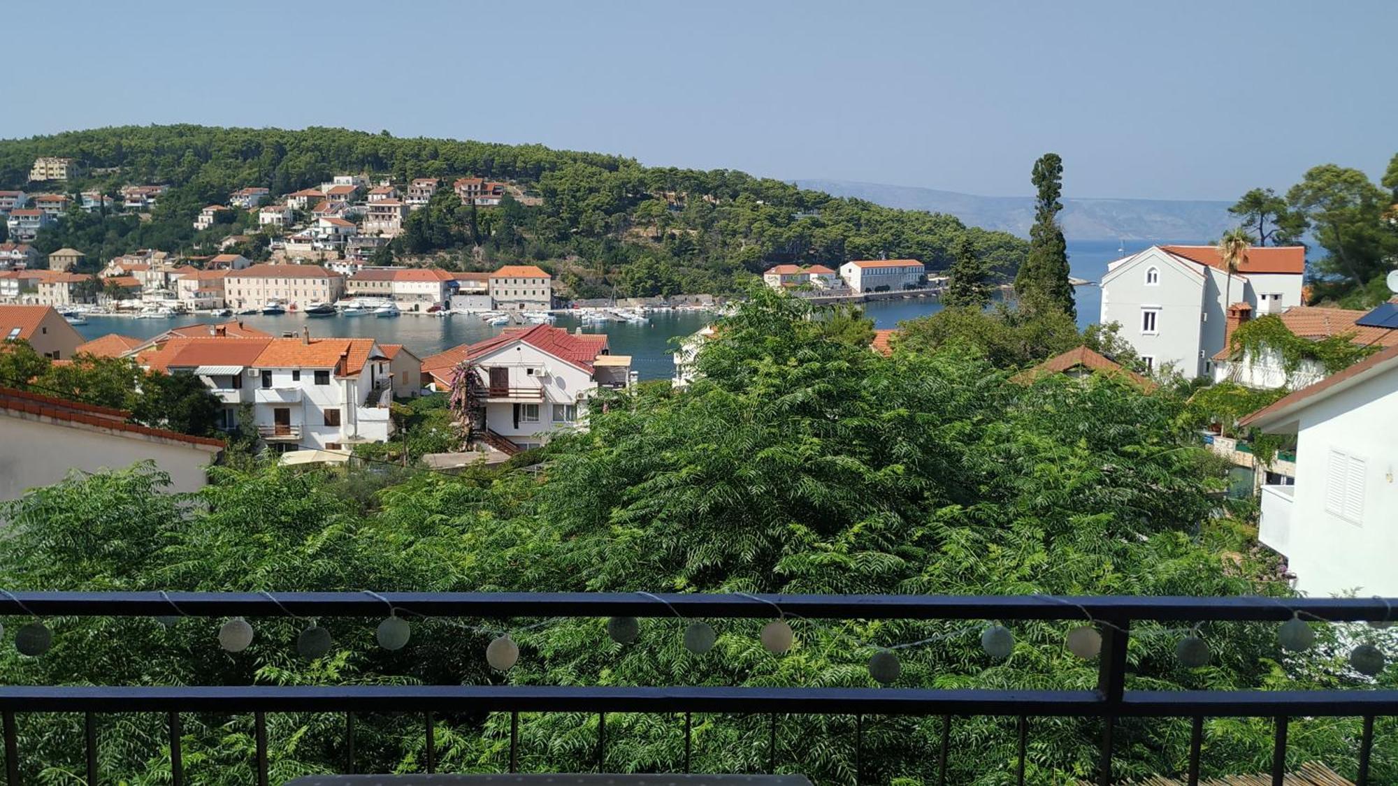 Sofia'S Way Apartments Jelsa  Luaran gambar