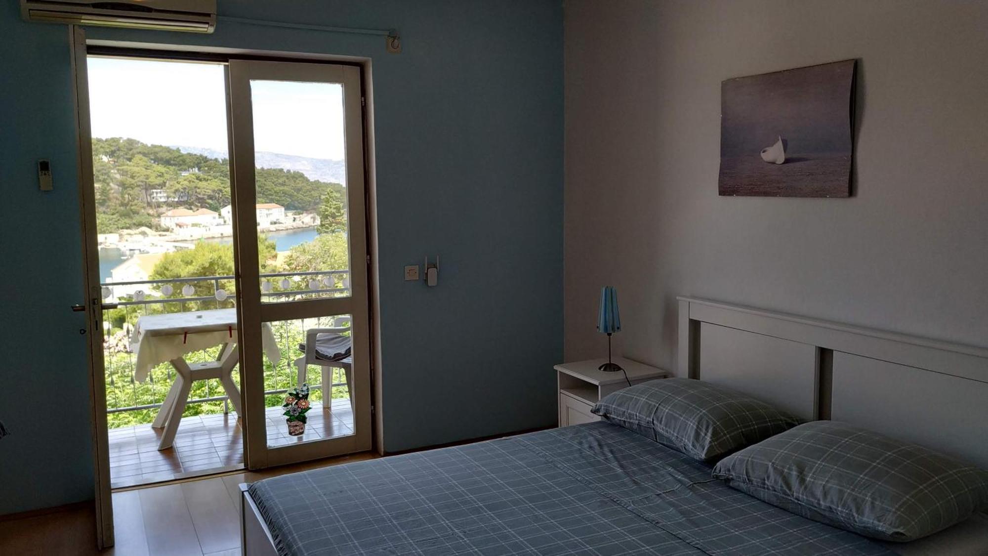 Sofia'S Way Apartments Jelsa  Luaran gambar